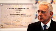 Piden bajar placa conmemorativa del expresidente Álvaro Uribe 