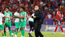 Dar el paso de jugadores a entrenadores puede ser para algunos pocos un cambio natural y planificado, pero para otros muchos una agotadora batalla.