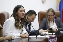 María Fernanda Carrascal  es representante del Pacto Histórico por Bogotá.