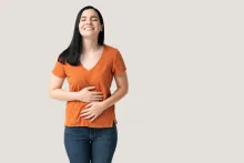 Esta en la hierba natural que le puede ayudar a eliminar las heces acumuladas en el cuerpo.