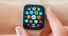Conozca cómo sacar una foto con Apple Watch sincronizado al iPhone si está estrenando accesorio tecnológico por un regalo de Navidad y lo que debe hacer.