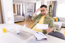Al pagar sus obligaciones, es importante tener cuidado con los pagos en línea o presenciales.