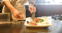Cómo se usa la comida que sobra en los restaurantes de Colombia | Qué IVA se cobra en un restaurante | Cuánto vale un corrientazo en Colombia
