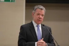El expresidente Juan Manuel Santos se pronunció a través de esa organización.