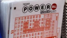 • Este lunes se llevó a cabo un nuevo sorteo del gran premio de US$398’000.000.