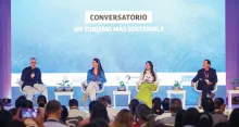 De izquierda a derecha: Jorge Villamizar, editor de Foros Semana; Teresa Londoño, secretaria de Turismo; Diana Ariza, directora de Cotelco Cartagena, y Wilber Anderson, CEO de SBR Sports.
