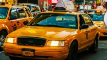 ● Su motivación fue escuchar la historia de otro taxista.