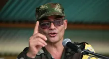 El Ejército halló objetos esotéricos que pertenecerían a ‘Iván Mordisco’. Se cree que usa magia negra para evitar su captura y aumenta la recompensa.