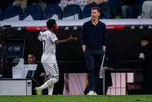 Vinícius Junior salió furioso durante el clásico ante Barcelona.