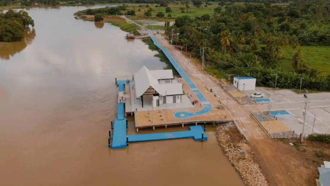 La planta de agua es de municipio vecino, Moñitos, que se beneficia de un río ajeno, perjudicando a San Bernardo.