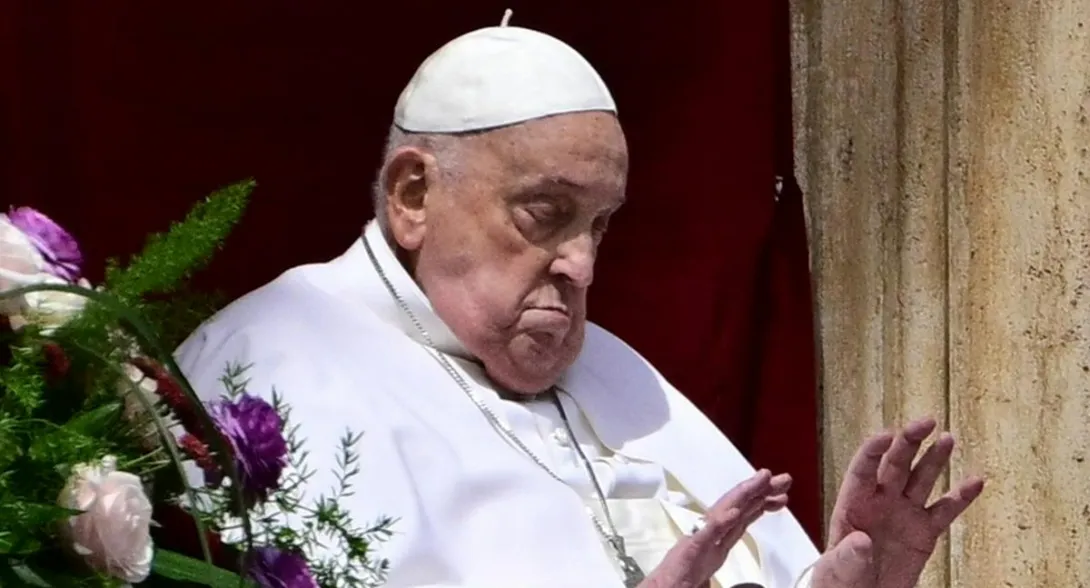 Último video del papa Francisco con la bendición de la Urbi et Orbi y con el vicepresidente de Estados Unidos, en la Plaza de San Pedro.