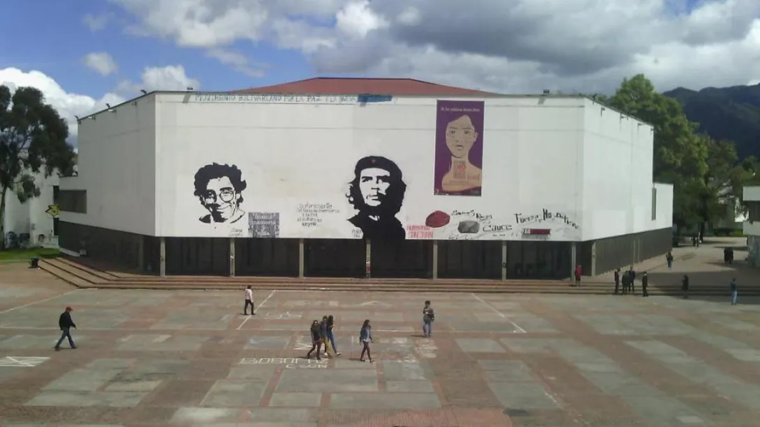 - La caída en el número de aspirantes sería resultado de problemas de la institución durante el último año.