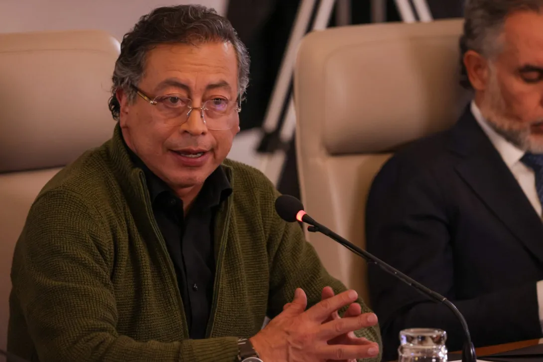 Petro no se solidarizó ni una sola vez en su discurso del 1 de mayo con las familias de los policías y soldados asesinados.