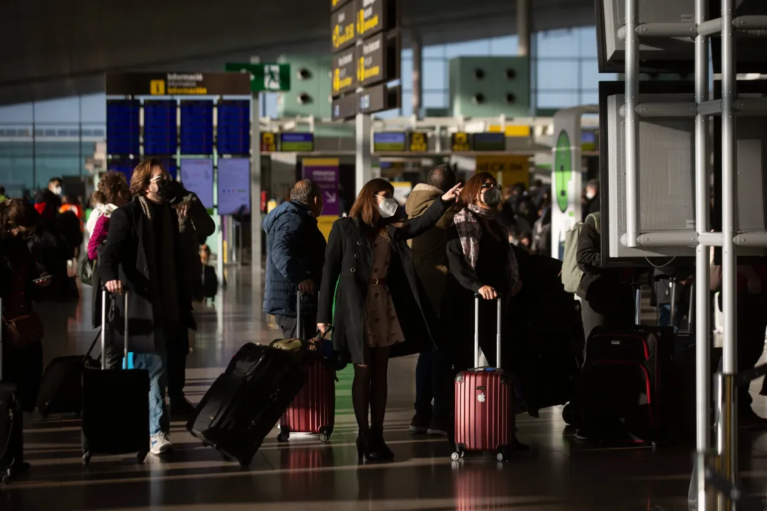 Más de 500 personas están viviendo en la terminal 4 del Aeropuerto de Barajas 