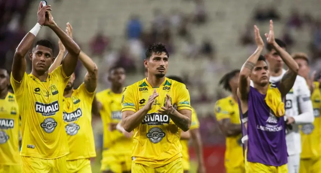 Atlético Bucaramanga rescató un punto en su visita a Fortaleza de Brasil y hace cuentas para clasificas en Copa Libertadores.