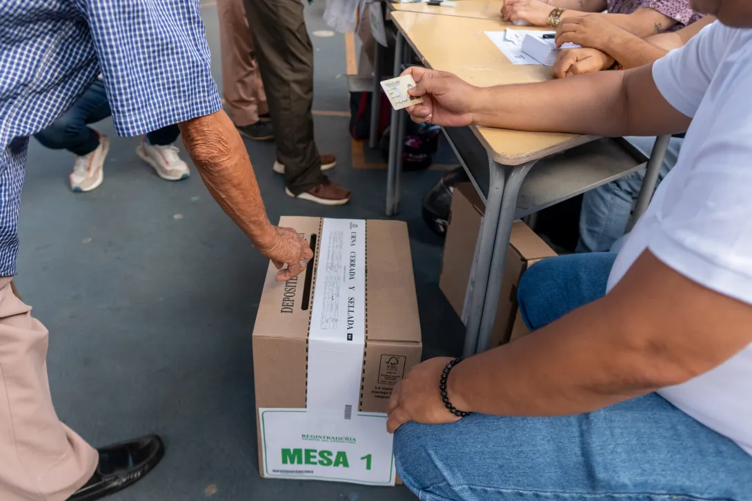 Diagnóstico temprano y atención rápida, claves para reducir muertes por cáncer de mama en Colombia El concejal de Medellín, Alejandro De Bedout, radicó una queja disciplinaria contra altos funcionarios del Gobierno de Gustavo Petro por presunta participación en política.